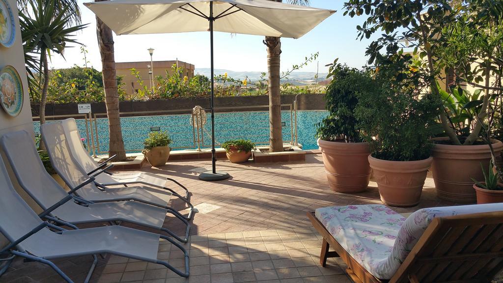 Villa Mose Apartment, Parking, Terrace Villaggio Mosè Exterior foto