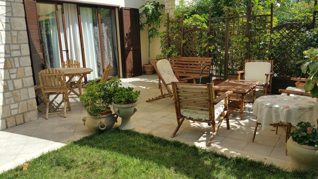 Villa Mose Apartment, Parking, Terrace Villaggio Mosè Exterior foto